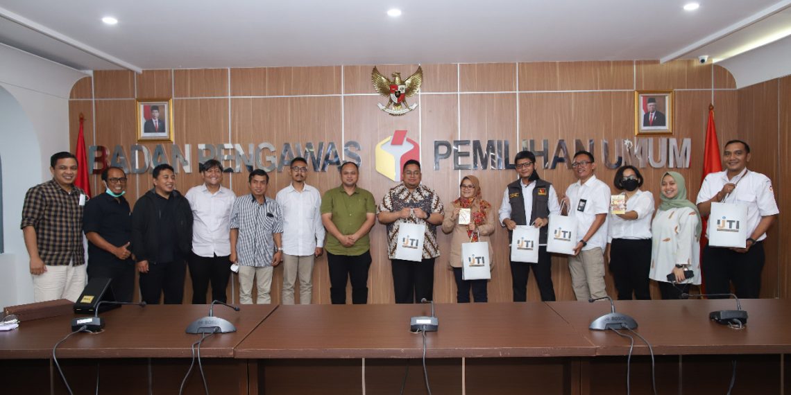 Ikatan Jurnalis TV Indonesia (IJTI) dan Bawaslu RI menggelar pertemuan di Gedung Bawaslu RI Jl Thamrin, Jakarta, Rabu sore (22/06/2022).